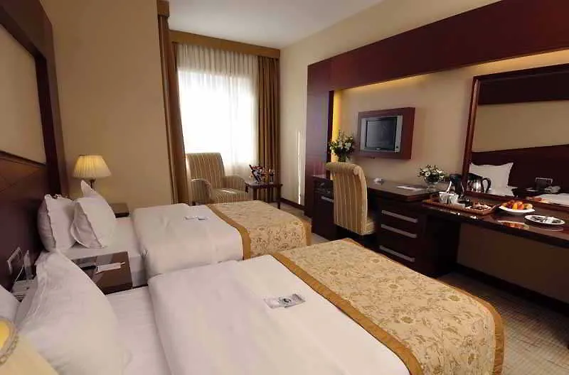 Taksim Gonen Hotel Istanbul 4*,