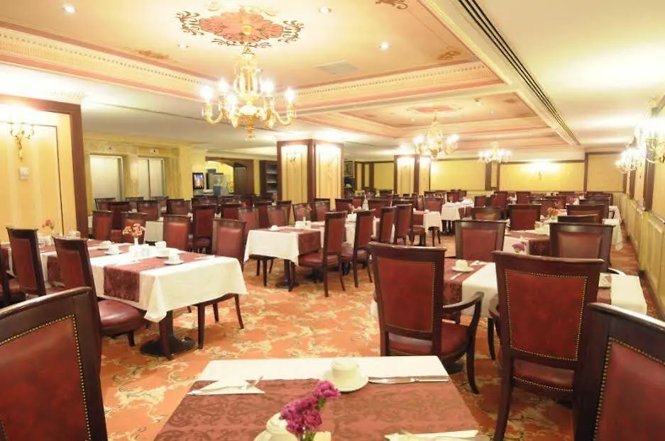 Taksim Gonen Hotel Istanbul 4*,