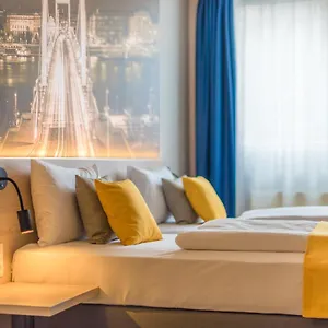 https://atlas-hotel.inbudapesthotels.com